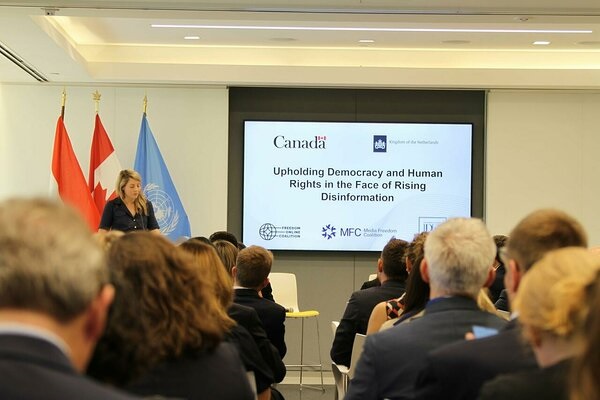 News 6 UNGA event 4 block